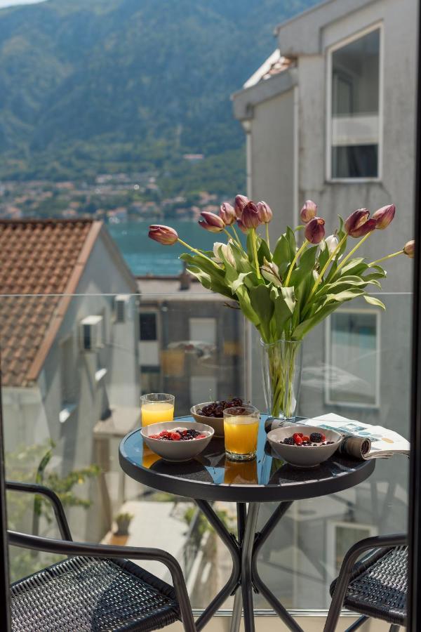 Berge Apartments Kotor Ngoại thất bức ảnh