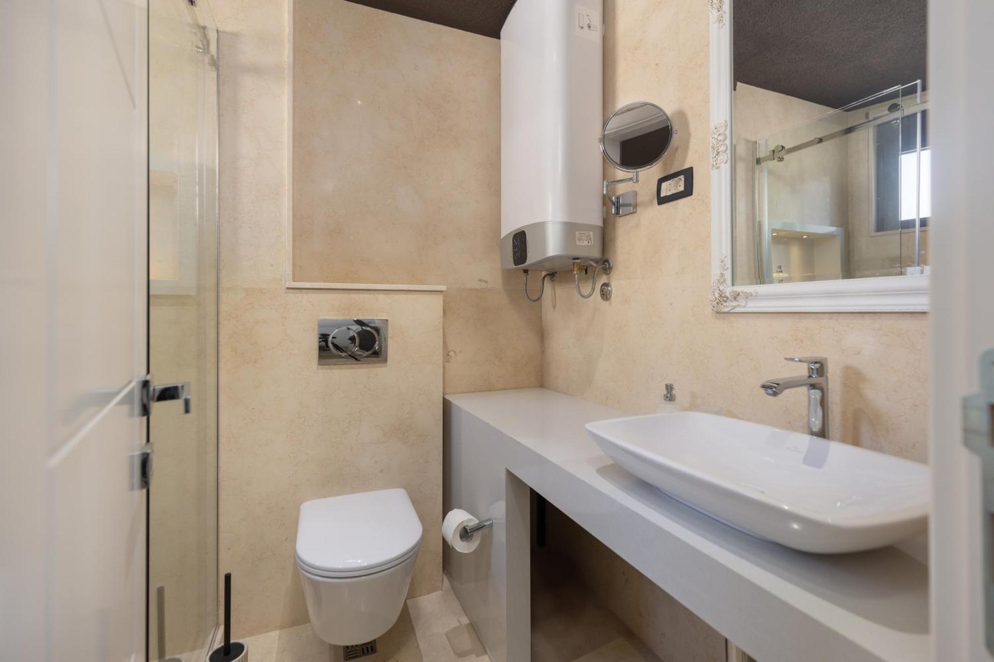 Berge Apartments Kotor Ngoại thất bức ảnh