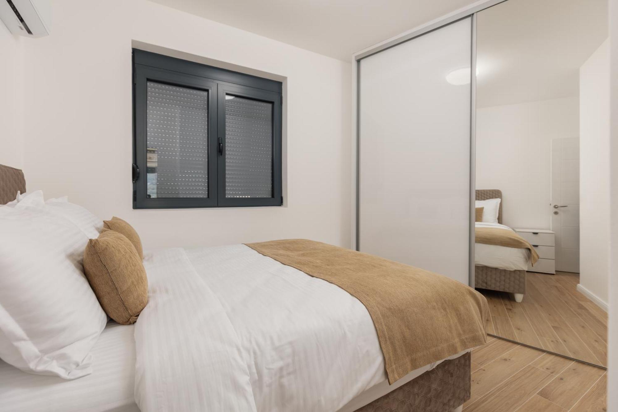 Berge Apartments Kotor Ngoại thất bức ảnh