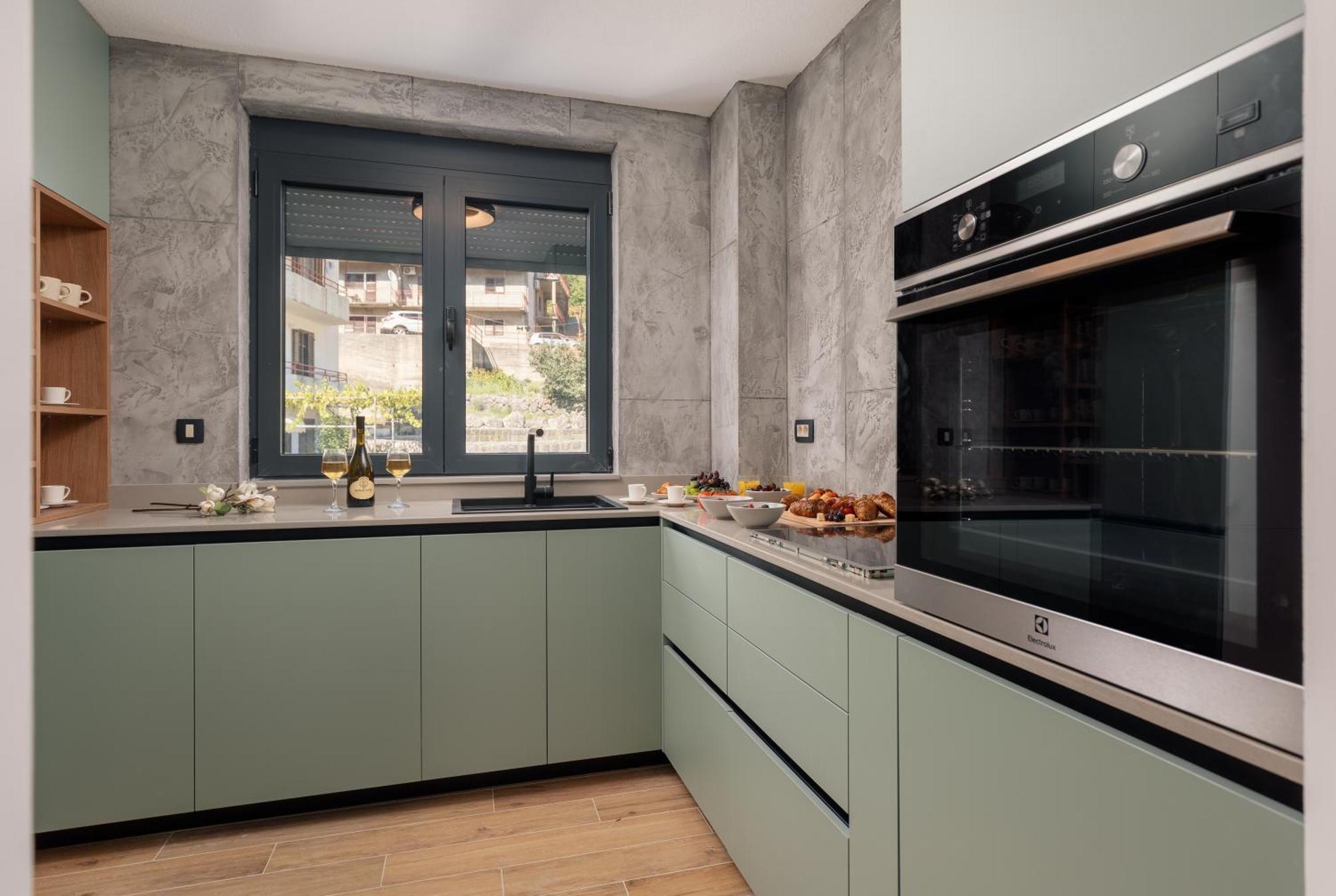 Berge Apartments Kotor Ngoại thất bức ảnh